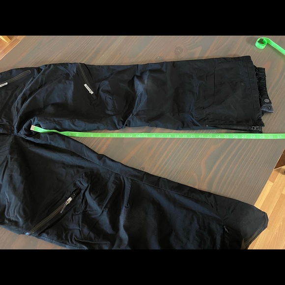 Trilogy Powder Room Ski Pants - Women’s Large - Picture 8 of 10
